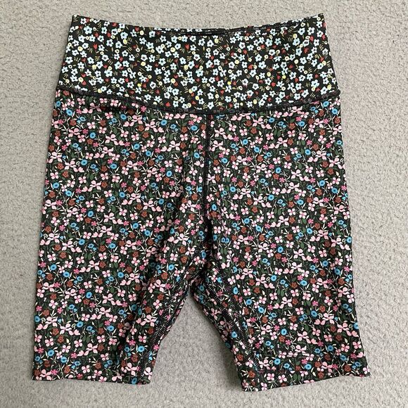Nike Women's Black Floral Mid Rise Dry-Fit Activewear biker Shorts Size Small - Picture 1 of 10